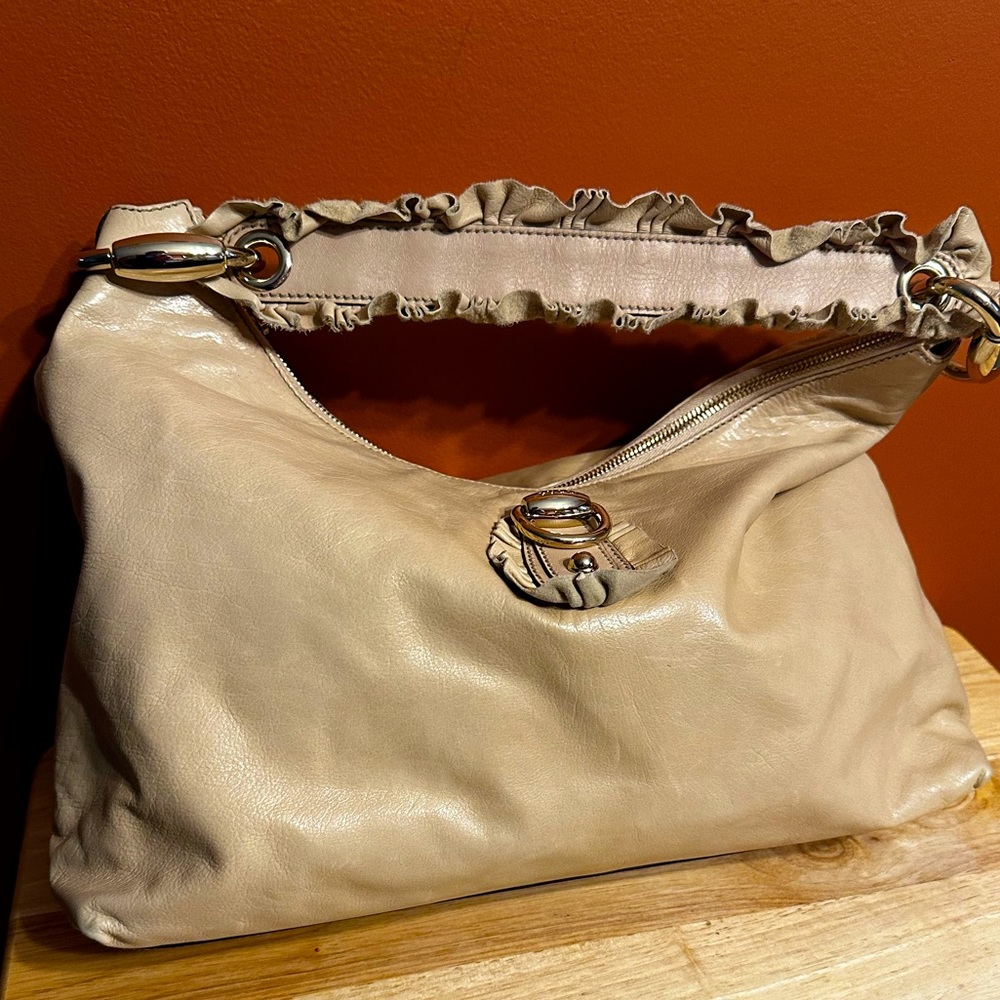 BEIGE LEATHER GUCCI SHOULDERBAG
